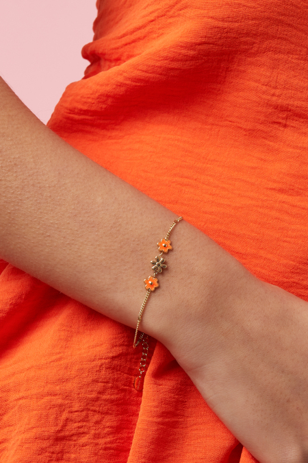 Bracelet orné de fleurs colorées 2