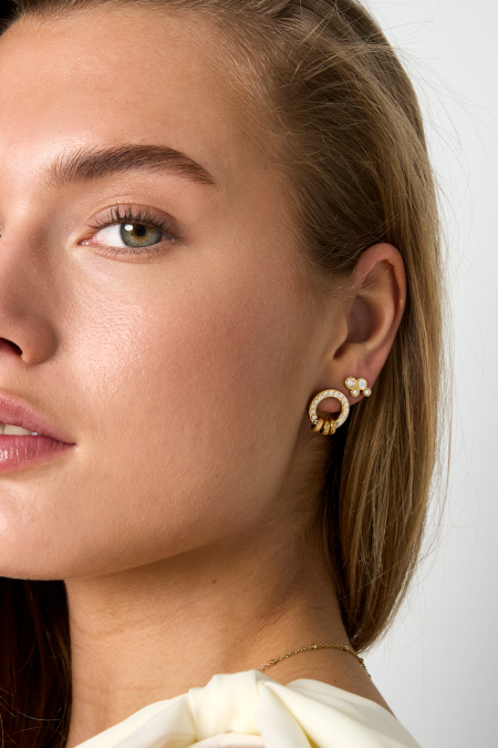 Boucles d'oreilles puces avec bagues élégantes 2