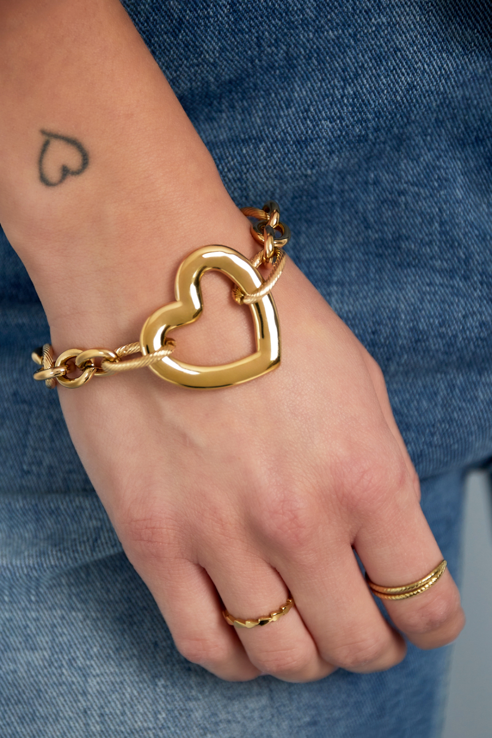 Bracelet Chaîne De Cœurs Image2