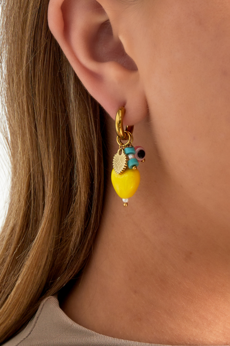 Boucles d'oreilles citron avec breloques 2