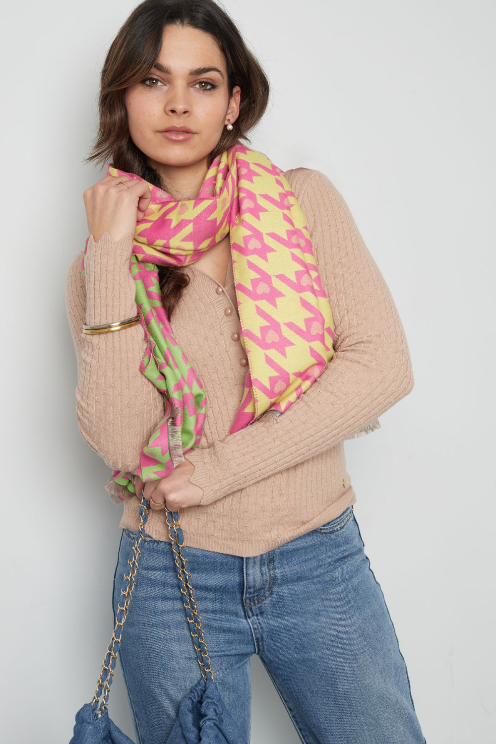 Foulard Coeur Fluo Image3