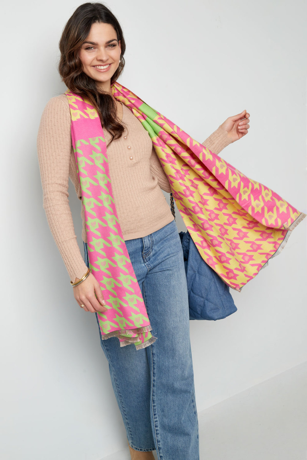 Foulard Coeur Fluo Image2