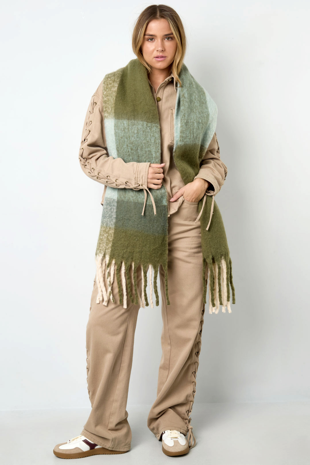 Foulard h5Image4