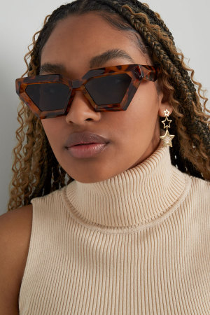 Lunettes De Soleil Angulaires h5 Image5