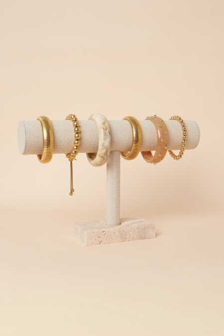 Présentoir à bracelets en pierre 2