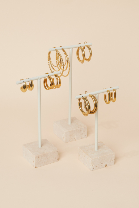 Présentoir à 3 boucles d'oreilles en pierre 2