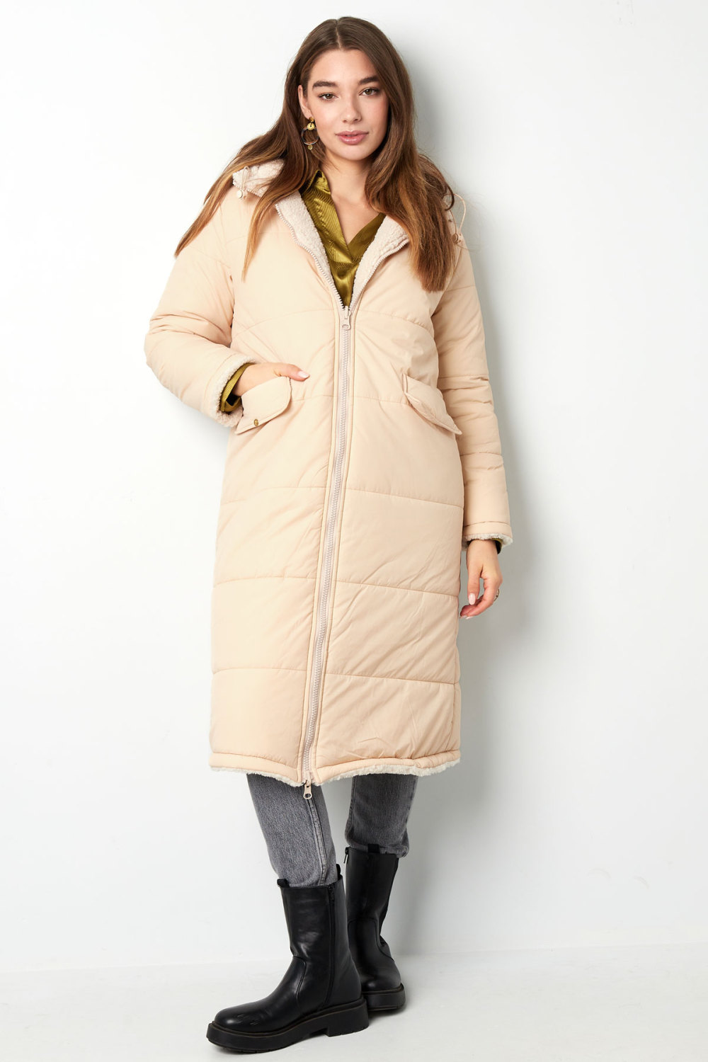 Manteau D'hiver Long Pour Femme Avec Doublure En Fausse Fourrure Et Capuche Amovible Image8