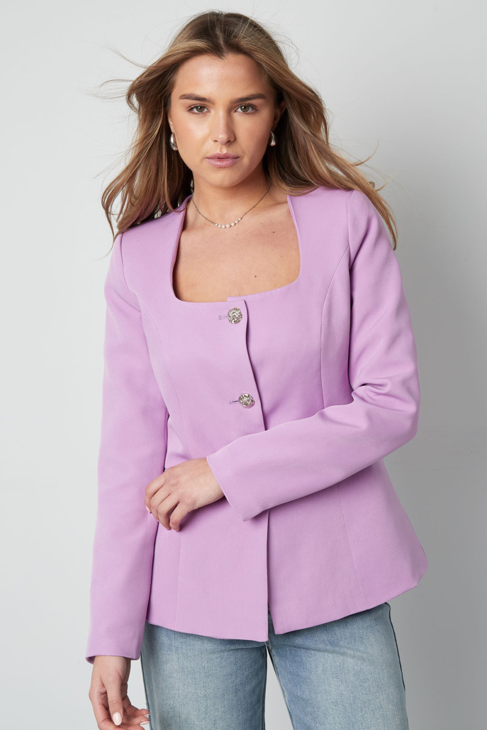 Blazer Femme Polyester Col Carré Coupe Cintrée Image4