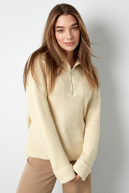 Pull en laine mélangée tricoté pour femme à demi-fermeture éclair texture côtes
