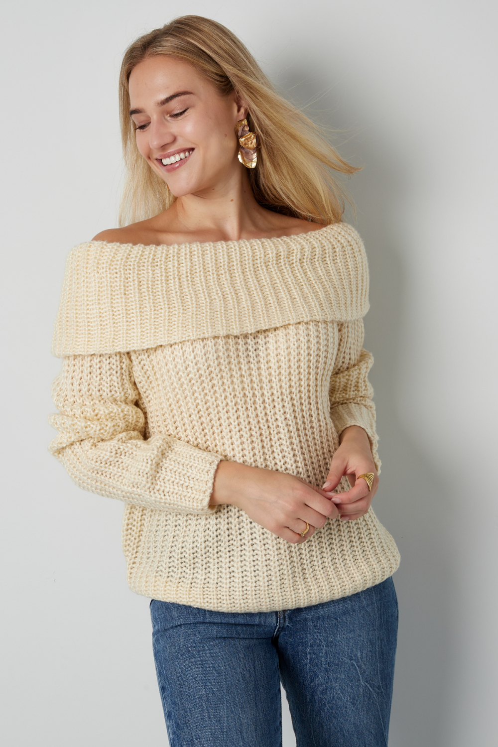 Recycled Polyester Blend Pulls Tricotés Off-Shoulder Automne/Hiver Image10
