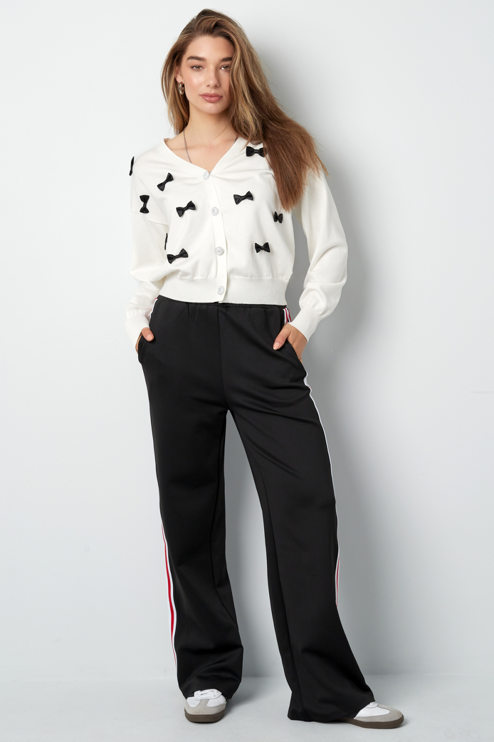 Cardigan Tricot Viscose Femme Col V Détail Nœud h5Image3