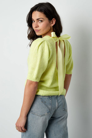 Top Manches Courtes Femme En Nylon Tricoté Avec Détail Nœud À L'arrière h5 Image3