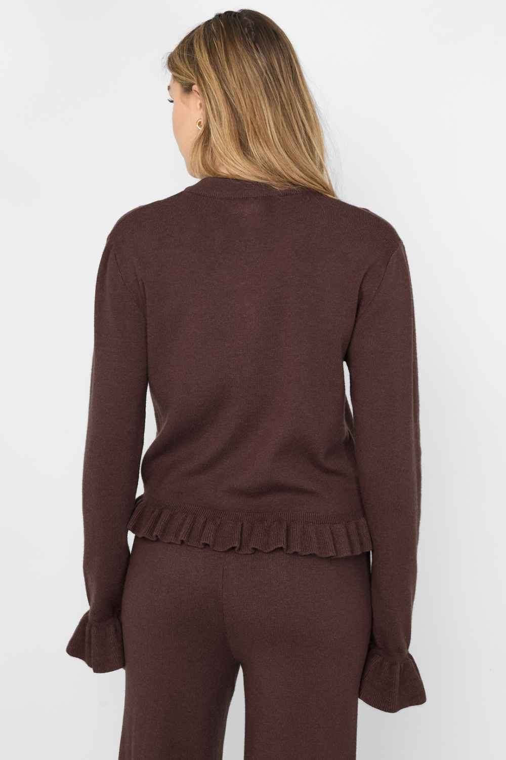Le Cardigan À Volants Affectueux Image12