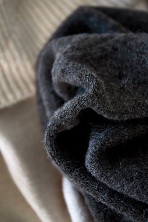 Pull Femme À Épaules Dénudées En Fibre De Polyester Tricotée Élégant Couleur Unie h5 Image12