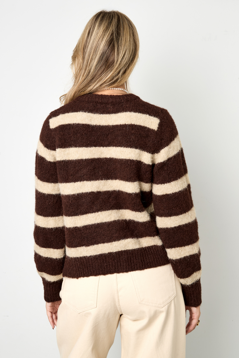 Cardigan Femme En Fibre De Polyester Tricotée Style Décontracté À Rayures Image9