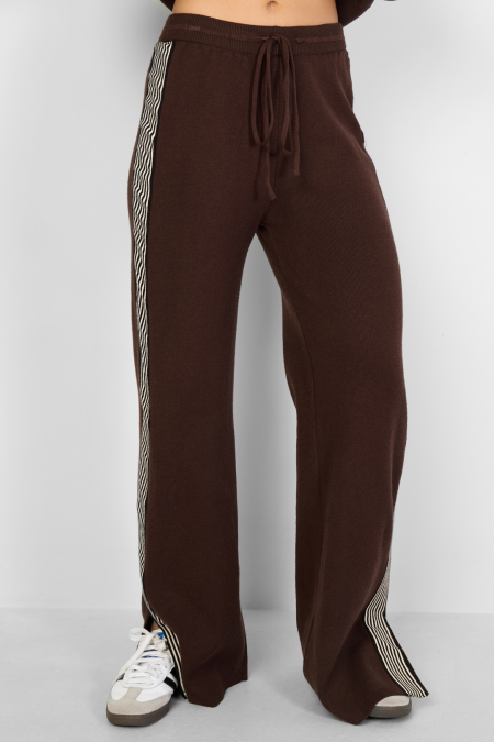 pantalon tricoté à rayures