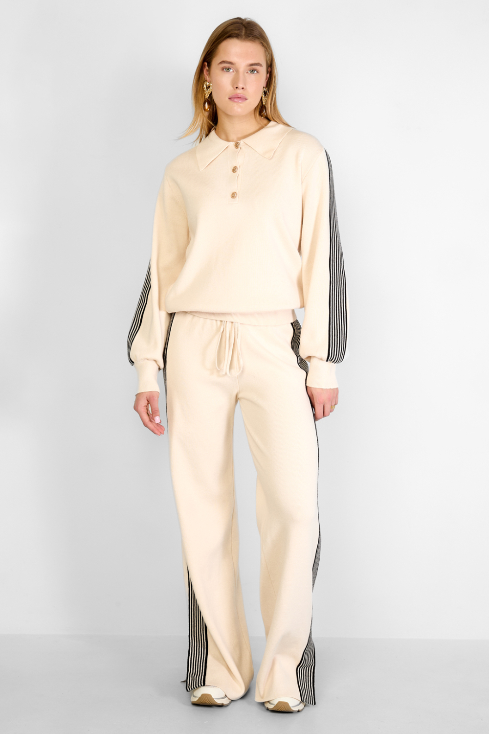 Pantalon Tricoté À Rayures Image10