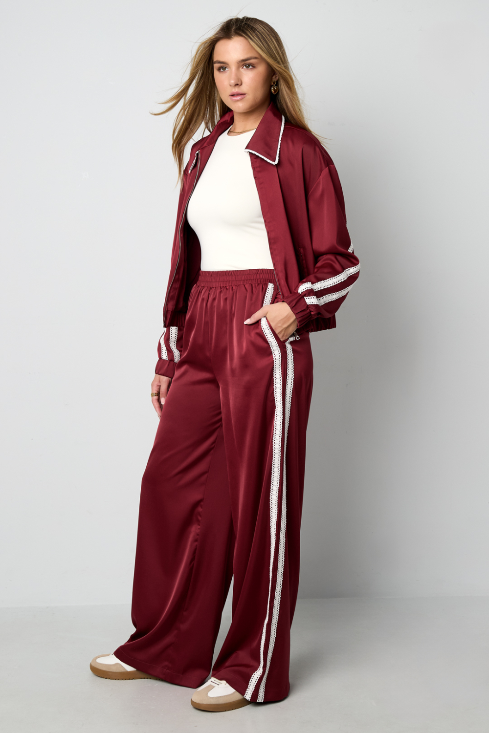 Tissu En Fibre De Polyester Femmes Pantalon Droit Sportif Contraste De Couleurs h5Image11