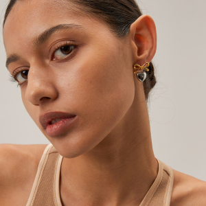1 Paire De Boucles D'Oreilles Pendantes En Acier Inoxydable Plaqué Or , Style Simple Et Doux, En Forme De Cœur, Pour Femme h5 Image5
