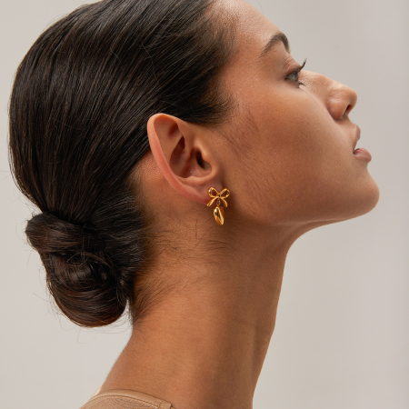 1 paire de boucles d'oreilles pendantes en acier inoxydable plaqué or , style simple et doux, en forme de cœur, pour femme 2