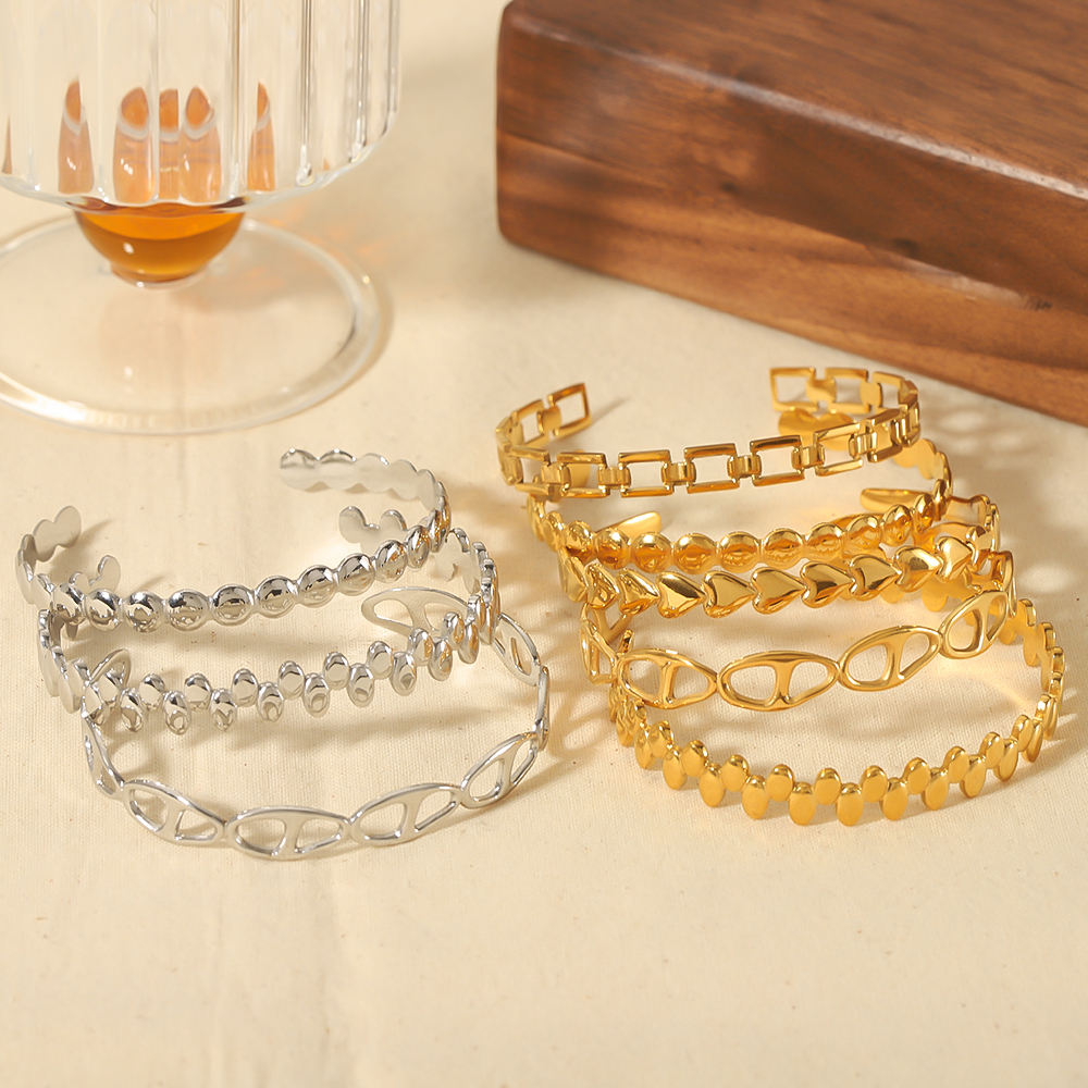 1 Pièce De Bracelet Ouvert Ovale En Acier Inoxydable Plaqué Or  À La Mode Et Simple Pour Bijoux Pour Femmes À Porter Au Quotidien Image6