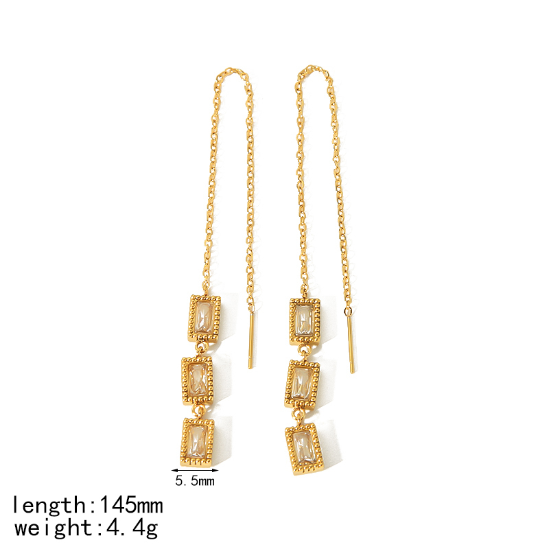 Une Paire De Boucles D'Oreilles Élégantes En Acier Inoxydable Et Zircon Cubique En Forme De Cœur, À Porter Au Quotidien. Image7