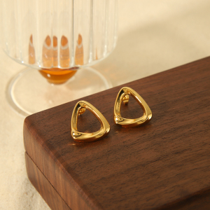 1 Paire De Boucles D'Oreilles Triangulaires Géométriques Classiques En Acier Inoxydable Plaqué Or  Pour Bijoux Pour Femmes À Porter Au Quotidien h5 Image4