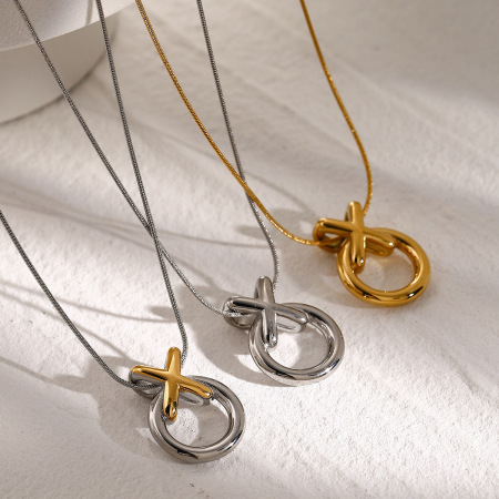 Collier Pendentif Intégré En Acier Inoxydable Or /Xo Au Design Unique Collier En Acier Titane De Style Froid Européen Et Américain
