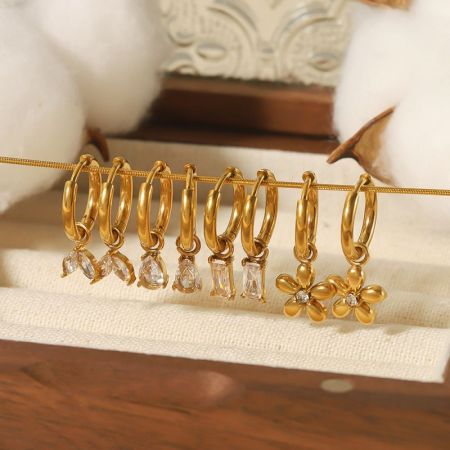1 paire de boucles d'oreilles pendantes rectangulaires géométriques en acier inoxydable plaqué or exquises et à la mode pour bijoux pour femmes à porter au quotidien