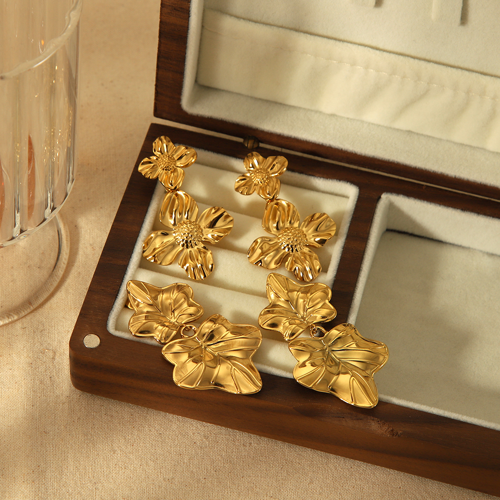 1 Paire De Boucles D'Oreilles Pendantes En Forme De Feuille Et De Fleur En Acier Inoxydable Plaqué Or , À La Mode Et Personnalisées, Pour Bijoux Pour Femmes À Porter Au Quotidien Image3