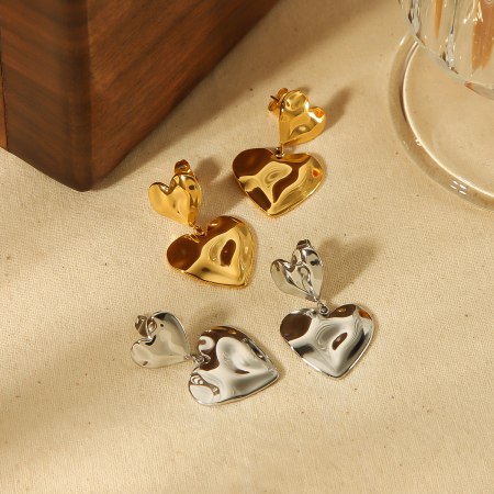 1 paire de boucles d'oreilles pendantes double amour martelées en acier inoxydable plaqué or  exquises et à la mode pour bijoux pour femmes à porter au quotidien 2