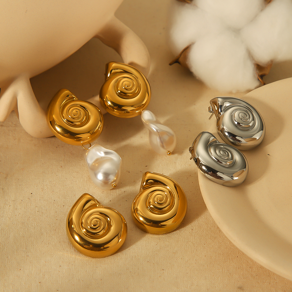 1 Paire De Boucles D'Oreilles Élégantes Et À La Mode En Acier Inoxydable Plaqué Or  Avec Perles Pour Femmes À Porter Au Quotidien Image3