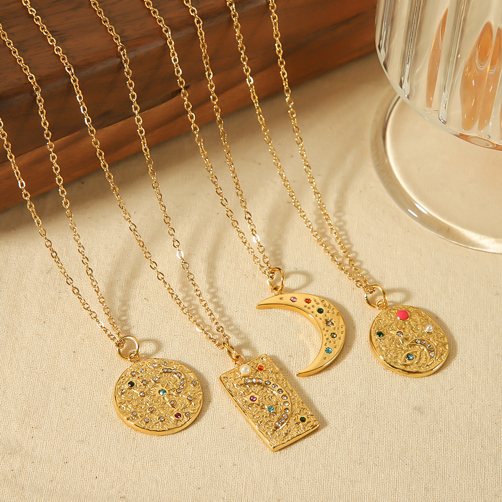 1 Pièce De Collier Pendentif En Diamant Carré Géométrique En Acier Inoxydable Plaqué Or  Simple Et À La Mode Pour Bijoux Pour Femmes À Porter Au Quotidien Image3