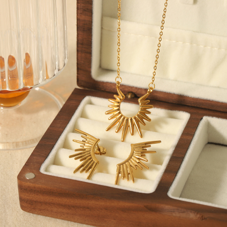 1 paire de boucles d'oreilles soleil irrégulières en acier inoxydable plaqué or  créatives et à la mode pour femmes à porter au quotidien