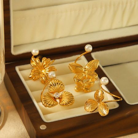 1 pièce exquise et élégante bague ouverte en acier inoxydable plaqué or  avec fleur irrégulière et papillon en perle pour bijoux pour femmes à porter au quotidien