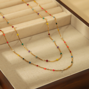 1 Pièce De Collier De Clavicule En Acier Inoxydable Plaqué Or À La Mode Avec Des Perles Colorées Pour Femmes À Porter Au Quotidien h5 Image3
