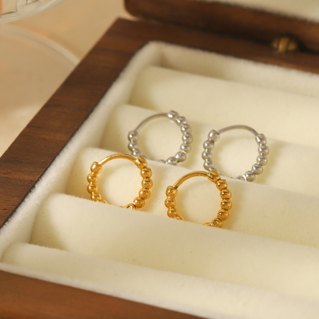 1 paire de boucles d'oreilles rondes en acier inoxydable plaqué or 19 carats, simples et tendance, pour femmes, à porter au quotidien
