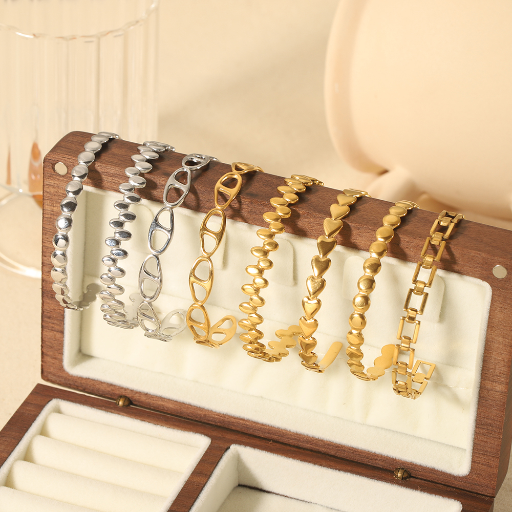 1 Pièce De Bracelet Ouvert Ovale En Acier Inoxydable Plaqué Or  À La Mode Et Simple Pour Bijoux Pour Femmes À Porter Au Quotidien Image5