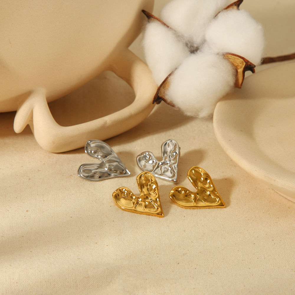 1 Paire De Boucles D'Oreilles Classiques En Acier Inoxydable Plaqué Or  En Forme De Cœur Martelé Géométrique Pour Femmes À Porter Au Quotidien Image3
