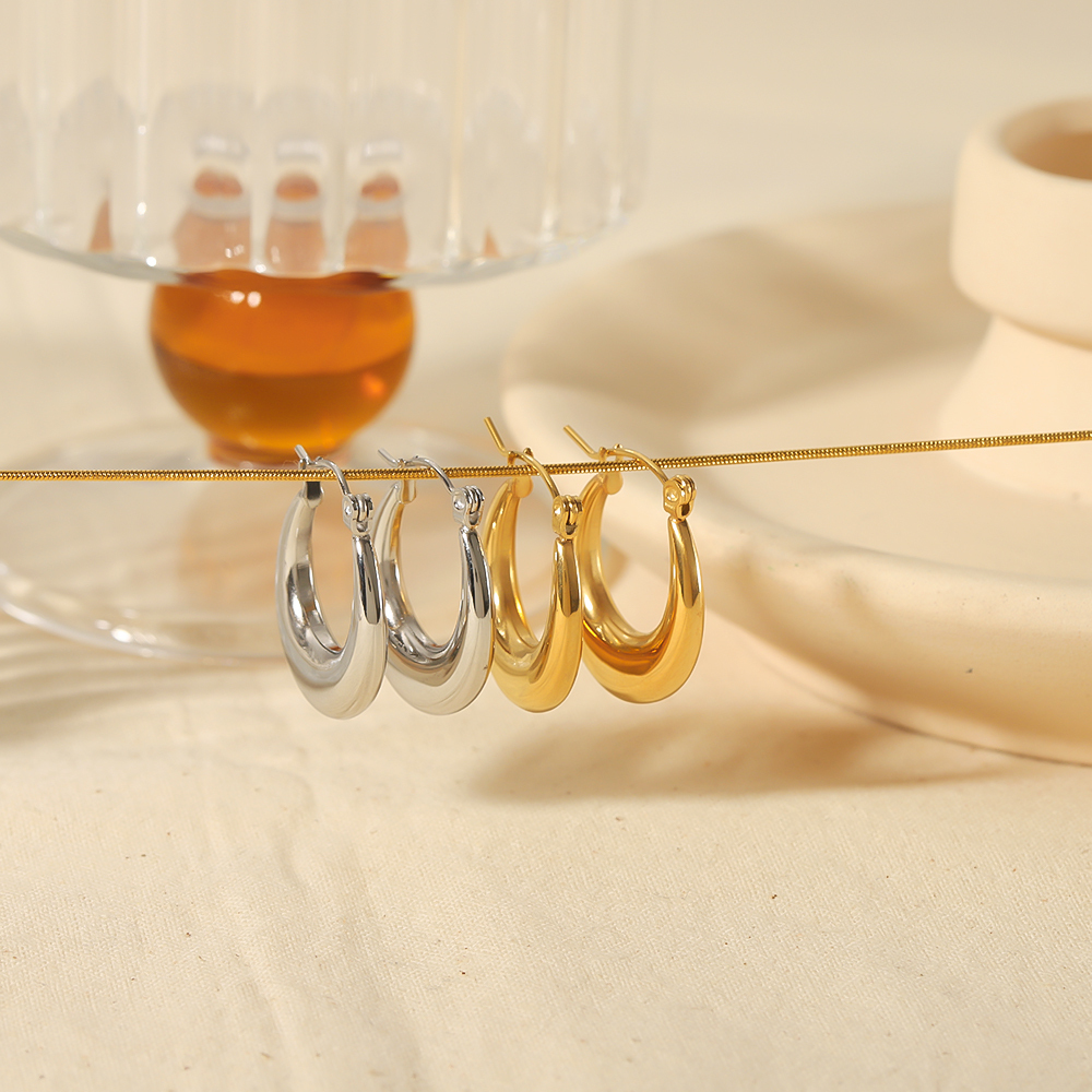 1 Paire De Boucles D'Oreilles Classiques En Acier Inoxydable Plaqué Or  Polies Pour Femmes À Porter Au Quotidien Image4