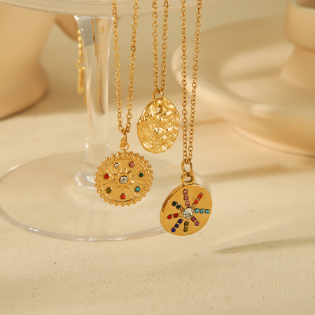 1 pièce de collier pendentif géométrique en acier inoxydable plaqué or  exquis et à la mode avec diamant coloré pour un usage quotidien pour femme 2