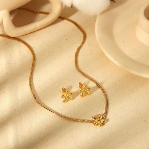 1 Pièce De Collier De Fleurs Exquis Et À La Mode En Acier Inoxydable Plaqué Or  Pour Femme À Porter Au Quotidien h5 Image4