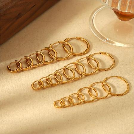 1 paire de boucles d'oreilles géométriques classiques simples en acier inoxydable plaqué or  pour un usage quotidien des femmes boucles d'oreilles créoles pour femmes