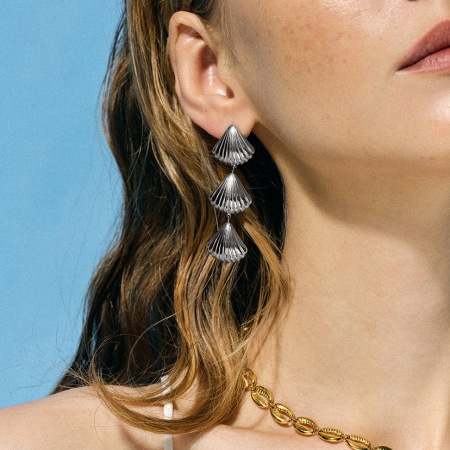 1 paire de boucles d'oreilles pendantes Simple Series Simple Turtle en acier inoxydable étanches pour femmes 2