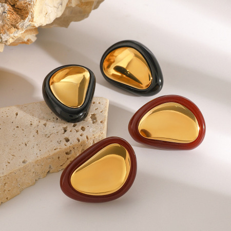 1 paire de boucles d'oreilles classiques en acier inoxydable étanches
