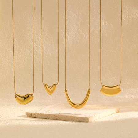 collier chaîne géométrique simple plaqué or , 1 pièce 2