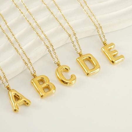 collier avec pendentif en acier titane plaqué or  pour femme, série simple, lettre simple