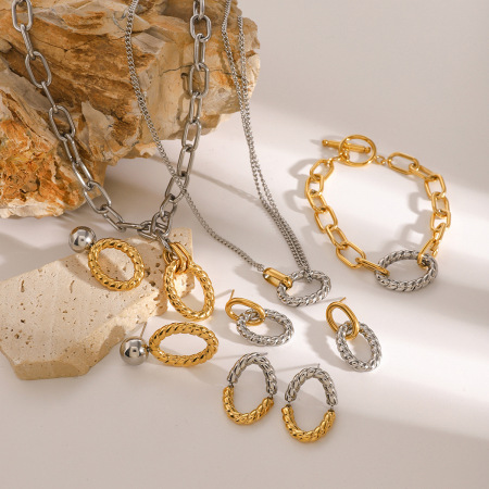 1 paire de boucles d'oreilles géométriques classiques en acier inoxydable plaqué or pour femme, série simple