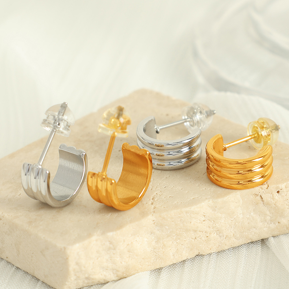 1 Paire De Boucles D'Oreilles Puces Classiques Géométriques Simples En Acier Titane Plaqué Or Pour Femme Image7