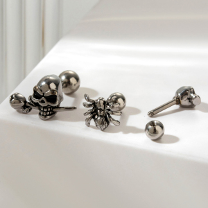 Boucles D'Oreilles Piercing Pour Femme, Modèle Classique Tête De Mort, En Acier Titane Sans Placage (1 Pièce), Collection Simple. h5 Image7